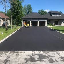 Best Asphalt Driveway Installation  in Deschutes River Woods, OR